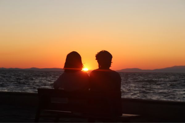 how to deal with jealousy in a relationship